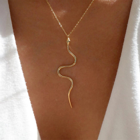 ISADORA™ – Collar vintage de serpiente en dorado